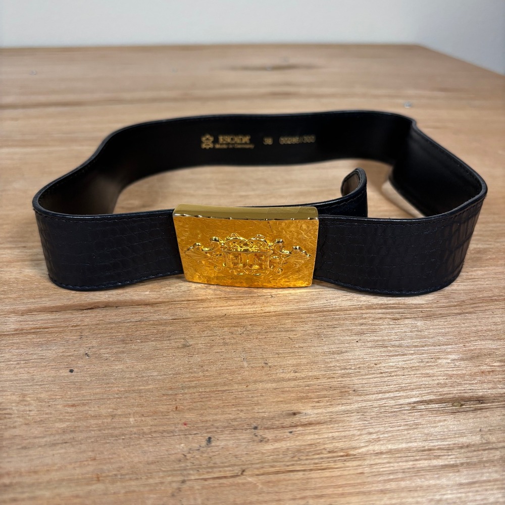 Escada Vintage‎ Black Leather Croc Embossed Belt Gold Logo Buckle Germany 38